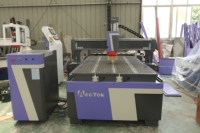 AKM1325 CNC routeur à bois 1300*2500*200mm fraisage du bois sculpture gravure Machine ATC Syntec moteurs pompes pour portes sculptées