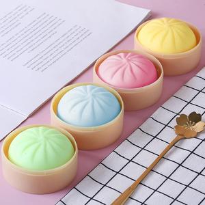 TOYSRUNNER Jouet Squishy Scintillant en Forme de Boulette, Balle Anti-Stress Holographique en Cristal, Jouet Sensoriel de Décompression Portable pour le Voyage et la Relaxation - Product Image 1