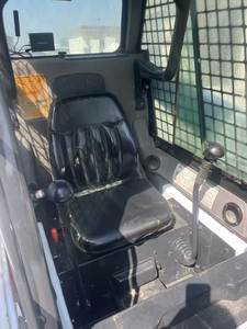 Pour chargeuse sur pneus Bobcat 160 à vendre d'occasion avec composants de pompe de boîte de vitesses de moteur à noyau essentiel, y compris des roulements élevés - Product Image 5