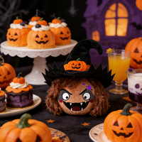 Poupée sorcière en peluche marron brodée Kawaii pour Halloween avec chapeau de sorcière noir et décoration citrouille, 100 % polyester, décoration d'intérieur