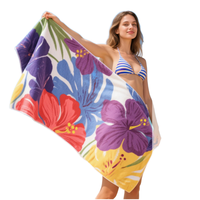 Serviette de plage personnalisée légère et de haute qualité avec logo sur mesure, séchage rapide, anti-sable, écologique et imprimée avec un design luxueux