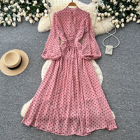 Robes midi vintage à pois à manches longues pour femmes, collection automne 2026, col montant, taille cintrée, coupe évasée, pour le bureau
