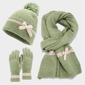 Conjunto de Gorro, Bufanda y Guantes de Punto para Mujer, Diseño de Lazo, a la Moda, Cálido y Bonito, Invierno 2024 - Product Image 1