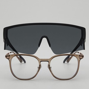 2025 <span class=keywords><strong>gafas</strong></span> de sol de ciclismo a prueba de rayos UV para hombres y mujeres conjunto de <span class=keywords><strong>gafas</strong></span> de miopía de moda - Product Image 1