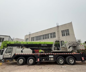 Grúa Móvil Usada Zoomlion de 55 Toneladas, Eficiente, con Motor Weichai Stage III y 4 Ejes, Aplicaciones de Elevación Versátiles, 4000h de Trabajo - Product Image 1