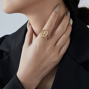 แหวนสแตนเลสชุบทองดีไซน์โค้งรูปไข่ ขายดี - Product Image 5