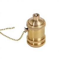 Support de lampe suspendue rétro E27 en métal cuivre rétro avec interrupteur à chaîne, une base de lampe vintage élégante