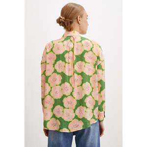 Chemise en popeline à imprimé floral pour femme, prépayée, boutonnée, à porter au quotidien, motif vert et rose - Product Image 3