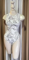 Venta al por mayor de ropa de nuevo inventario, vestidos estampados de verano para niñas, camiseta, envío aleatorio de inventario