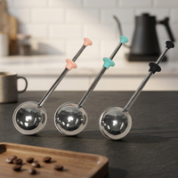 Infuseur à thé en acier inoxydable de qualité supérieure réutilisable 3008948 avec un design moderne et luxueux pour tous les types de thé