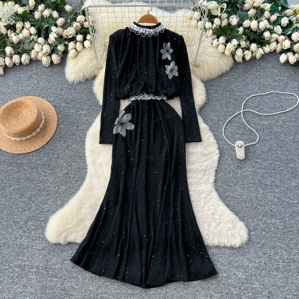 black goddess dress Hope & Ivy Helena Black Feather Trim Sleeve Midi Dress Black / 18