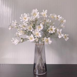 Fiore Artificiale Cosmos a Stelo Singolo per Decorazioni Floreali da Matrimonio e Casa - Product Image 4