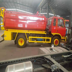 DONGFENG 4x2 4x4 RHD 12m3 <span class=keywords><strong>camion</strong></span> d'aspiration sous vide pour égouts avec nettoyage à haute pression <span class=keywords><strong>camion</strong></span> de nettoyage de puits d'égout de forage - Product Image 3