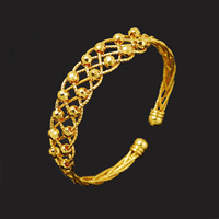 Bracelet manchette ajouré en dentelle pour femme, avec perles facettées étincelantes, doré, réglable, idéal pour les fêtes, le quotidien ou comme cadeau