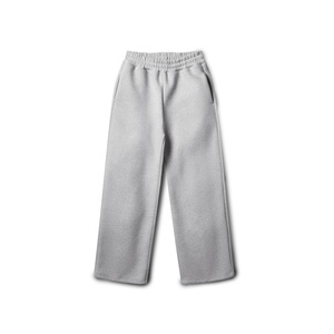 <span class=keywords><strong>Pantalon</strong></span> de survêtement de survêtement Streetwear personnalisé de haute qualité <span class=keywords><strong>pantalon</strong></span> de survêtement poids lourd 600 Gsm coton Baggy gris <span class=keywords><strong>pantalon</strong></span> de survêtement à jambe droite large pour hommes - Product Image 1