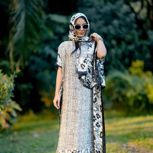 Nouvelles Robes Kaftan en Soie Satinée Imprimée Taille Unique pour Femmes – Robe de Nuit Longue Tendance Africaine pour Femme – Vente en Gros - Product Image 6