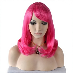 Perruque pour <span class=keywords><strong>femme</strong></span> style européen et américain, franges latérales, <span class=keywords><strong>cheveux</strong></span> bouclés, <span class=keywords><strong>coupe</strong></span> en forme <span class=keywords><strong>de</strong></span> poire, rouge rosé, fibre haute température, directement <span class=keywords><strong>de</strong></span> l'usine - Product Image 1