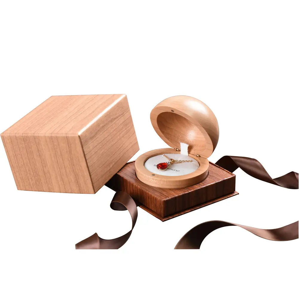 Wholesale Round Small Natural Wooden Jewelry Packaging Box for Necklace Bracelet Ring