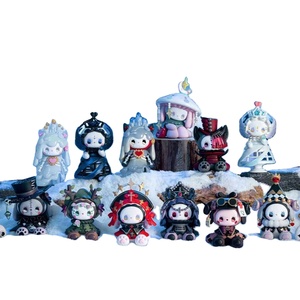 HY véritable <span class=keywords><strong>EMMA</strong></span> Secret Forest Snowstorm Villa série boîte aveugle jouets à la mode bureau poupée Figure ornements - Product Image 1