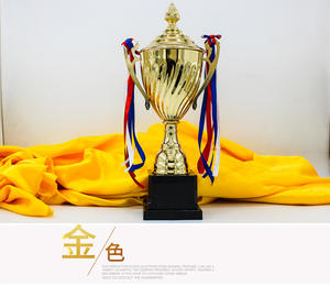 Trophée mondial en métal <span class=keywords><strong>2023</strong></span> Prix Sport Gold Soccer Cup Trophée de football de <span class=keywords><strong>basket</strong></span>-ball pas cher Médailles et trophées - Product Image 4