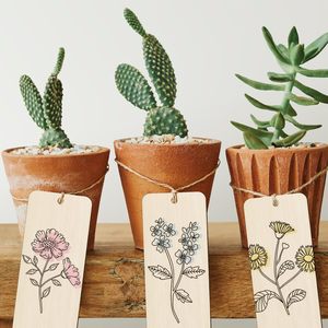 Model Pattern DIY Wooden Crafts Decorations Blank Pendants & Craft Boards Wooden Plaques for Painting Gift Bookmarks Engraving