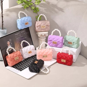 <span class=keywords><strong>Sac</strong></span> bandoulière mini en PVC tendance pour femme, avec perles, petit <span class=keywords><strong>sac</strong></span> à <span class=keywords><strong>main</strong></span> portable, pochette pour téléphone et monnaie - Product Image 1