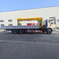 Camion de fret Shacman 12 tonnes avec grue à flèche hydraulique, moteur Weichai, boîte de vitesses et pompe - Meilleures ventes