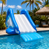 Grand jouet gonflable flamant rose pour piscine avec poignées de sécurité, pulvérisation d'eau, matière PVC, capacité 400 lbs. Capacité 12 ans