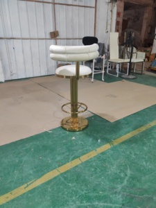 Chaise haute <span class=keywords><strong>de</strong></span> <span class=keywords><strong>bar</strong></span> en acier inoxydable <span class=keywords><strong>et</strong></span> <span class=keywords><strong>tabouret</strong></span> <span class=keywords><strong>de</strong></span> <span class=keywords><strong>bar</strong></span> en velours, fournis par l'usine XY, pour restaurant, café, mobilier <span class=keywords><strong>de</strong></span> <span class=keywords><strong>bar</strong></span> - Product Image 6