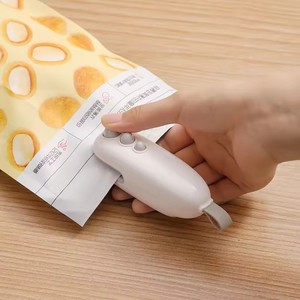 Portable 2024 Mini Snack Scellage Machine Ménage En Plastique Conservation Artefact pour Voiture Et Garage Application - Product Image 5