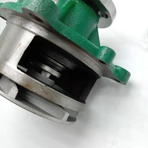 Bomba de Agua para Motor OEM D6D D6E D7E VOE20726092, Bomba para Excavadora EC210B 20726092 - Product Image 3