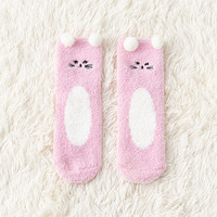 Chaussettes pantoufles pour femmes, mignonnes, amusantes, chaudes et douillettes, en polaire corail, à motifs d'animaux de dessin animé, en stock