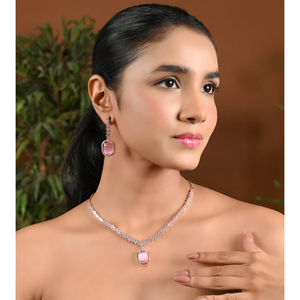 Conjunto de Joyería de Moda para Mujer con Collar y Aretes Colgantes de Circonita Cúbica con Baño de Oro Rosa y Diamantes Americanos - Product Image 1