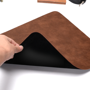Tapis de souris de <span class=keywords><strong>bureau</strong></span> en cuir vierge personnalisable par sublimation, tapis de souris de jeu RGB, grand protecteur de clavier de <span class=keywords><strong>bureau</strong></span> - Product Image 4