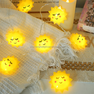 1,5 M 10LED colorido LED cielo <span class=keywords><strong>completo</strong></span> nubes sol Arco Iris cadena <span class=keywords><strong>de</strong></span> luces <span class=keywords><strong>de</strong></span> bajo voltaje para fiesta decoración <span class=keywords><strong>de</strong></span> <span class=keywords><strong>Navidad</strong></span> supermercado - Product Image 5