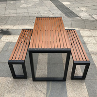Table Minimaliste et Tendance Haut de Gamme en Métal Grainé pour Maison, Bureau, Extérieur et Camping – Portable