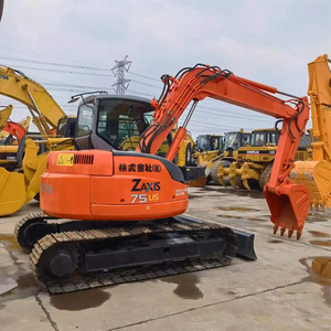 Pelle sur chenilles en très bon état Hitachi Zaxis 75 Mini pelle d'occasion japonaise Hitachi Zx75us d'occasion de 7.5 tonnes à vendre - Product Image 5