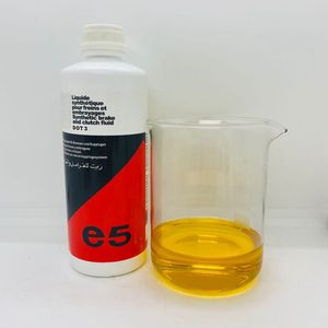 Liquide <span class=keywords><strong>de</strong></span> <span class=keywords><strong>Frein</strong></span> DOT3 et Liquide d'Embrayage <span class=keywords><strong>Prix</strong></span> Usine en Gros, <span class=keywords><strong>Huile</strong></span> <span class=keywords><strong>de</strong></span> Système <span class=keywords><strong>de</strong></span> Freinage 354ml, Lubrifiant pour Entretien Automobile - Product Image 3