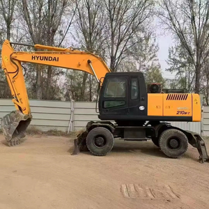 Excavatrice sur pneus Hyundai 210W-7 d'occasion, 21 tonnes, Corée, avec brise-roche, compatible Hyundai 220 210 225 - Product Image 1
