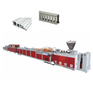 Machine de fabrication de gouttière de pluie en <span class=keywords><strong>PVC</strong></span> de haute qualité - Product Image 1