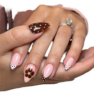 Ongles portables faits à la main de style français, forme amande, en ABS, ongles pressés pré-conçus, pièces détachables <span class=keywords><strong>pour</strong></span> les doigts, <span class=keywords><strong>manucure</strong></span> de Noël - Product Image 1