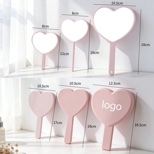 <span class=keywords><strong>Espejo</strong></span> de Mano en Forma de Corazón, Esencial para Selfies, Portátil, Elegante, Diseño Romántico y Coqueto - Product Image 1
