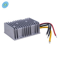 Régulateur de tension CC 9-35V vers 12V 15A Convertisseur CC-CC Buck Boost Transformateur Sortie stable 12VDC pour voiture camion véhicule