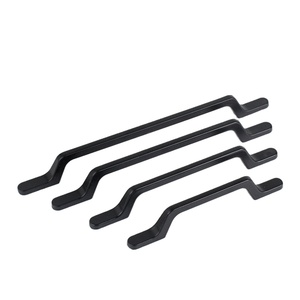 Poignée de porte de forme plate en aluminium noir or pour armoire commode et cuisine pour quincaillerie de meubles avec design plat et élancé - Product Image 1
