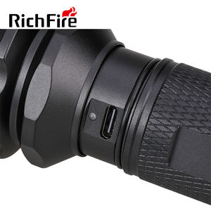 RichFire-linterna táctica recargable de 1000 lúmenes, luz led de largo alcance de 1000m - Product Image 3