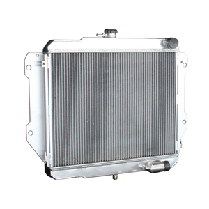 Radiateur en aluminium <span class=keywords><strong>pas</strong></span> <span class=keywords><strong>cher</strong></span> d'usine pour Daihsu Fourtrak Rocky F70 F73 F75 F78 F80 F85 Soft Top (F7, F8) Hard Top Hardtop 1984-1998 - Product Image 2