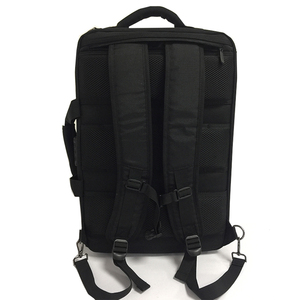 Sac à dos portable de grande capacité pour les fournitures de barbier avec un port USB et un cadenas à code à l'extérieur. - Product Image 4