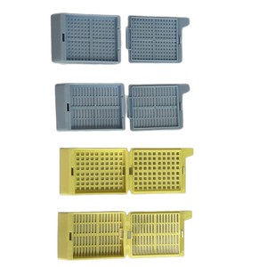 Casete de Inmersión de Tejidos de Plástico Desechable con Diseño de Rejilla para Uso en Patología - Product Image 5