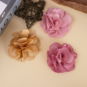 Flor de camelia hecha a mano en chifón de 5 cm para bricolaje, accesorios para el cabello, ropa y zapatos - Product Image 2