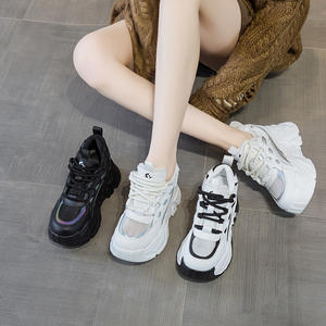 <span class=keywords><strong>Scarpe</strong></span> Casual da Donna Primavera 2026 Nuove <span class=keywords><strong>Scarpe</strong></span> da Ginnastica <span class=keywords><strong>con</strong></span> Suola Spessa Stile Dad Shoes Versatili e alla Moda - Product Image 3